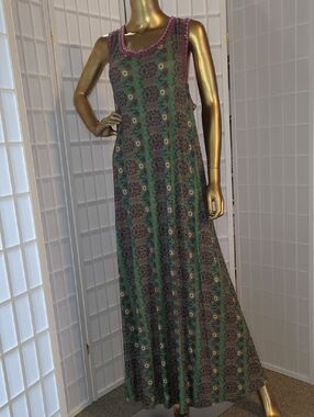 Natural Life Willow "Buttersoft" Trim Maxi Dress